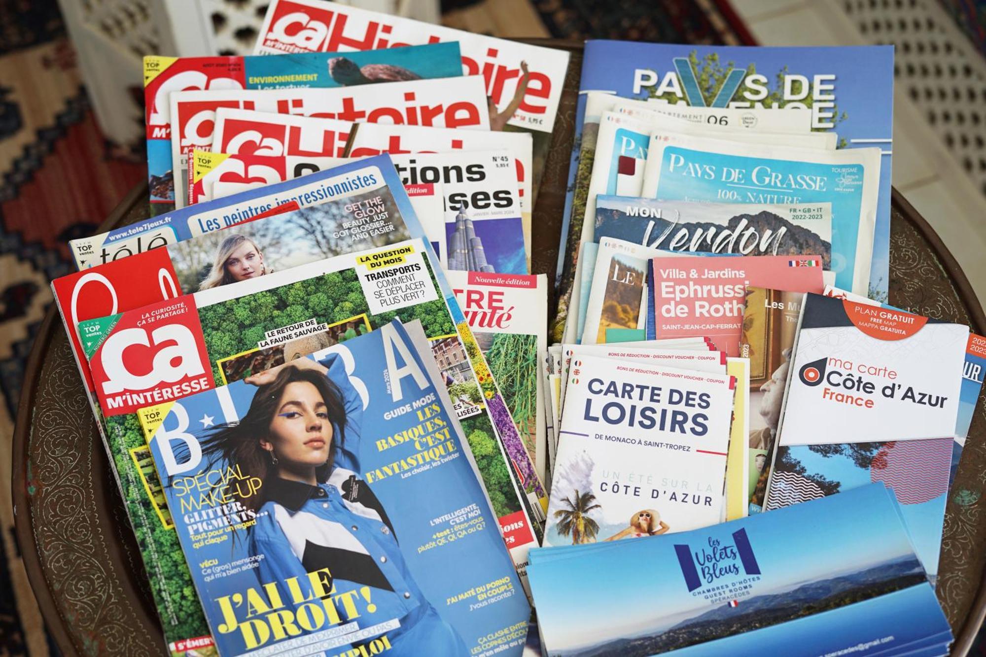 Les Volets Bleus Hotel Spéracèdes Bagian luar foto